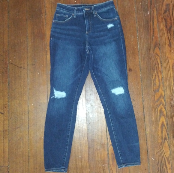 Express Mid Rise Curvy Skinny Jeans Dark Wash Size 4